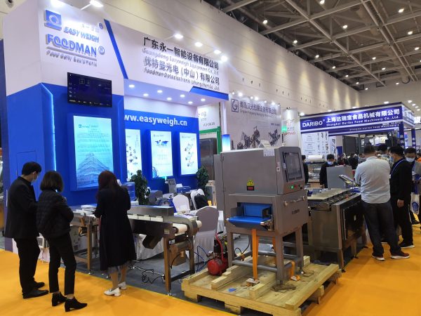 various-kinds-of-equipment-in-easyweigh-booth