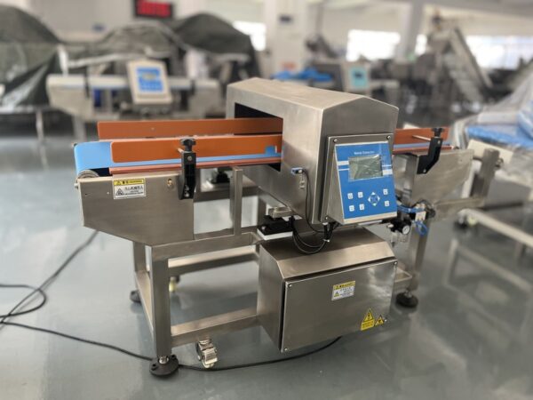 side image of custom checkweigher