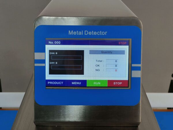 touchscreen of metal detector
